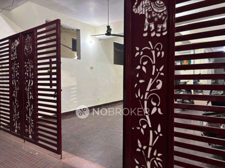 1 RK Flat for Rent  In Madanpur Khadar