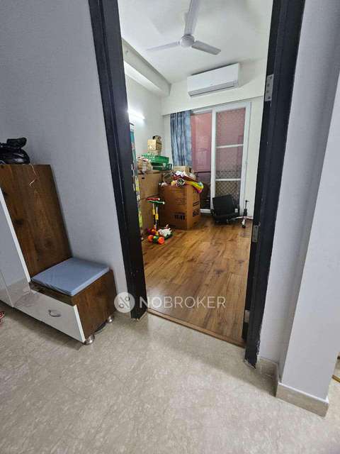 3 BHK Flat In Microtek Greenburg For Sale  In Sector 86