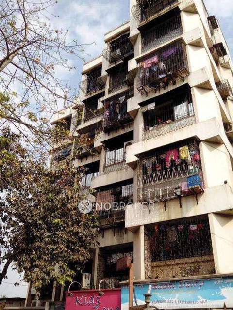 3 BHK Flat In Twin Apartment for Rent  In Malad West