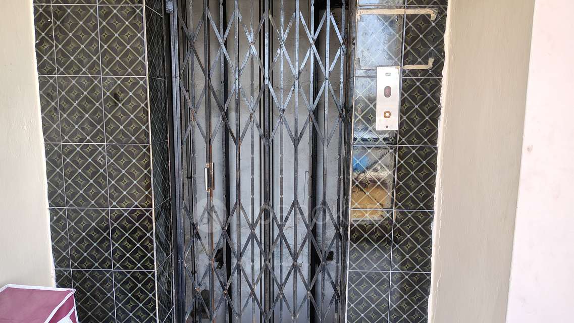 2 BHK Flat In Sri Venkateshwara Enclave For Sale  In Yella Reddy Guda