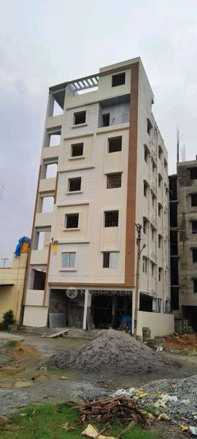 4+ BHK Flat For Sale  In Kodathi