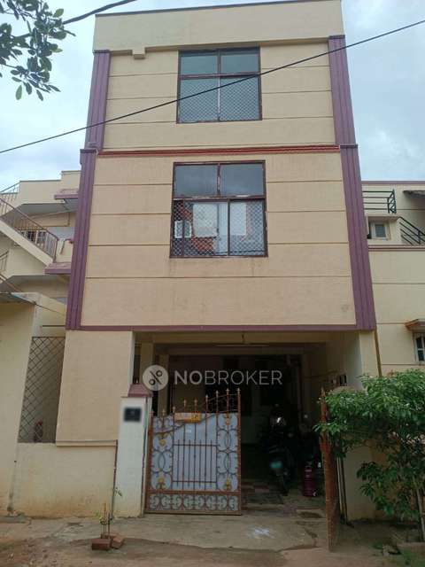 4+ BHK Flat For Sale  In  Vidyaranyapura, 