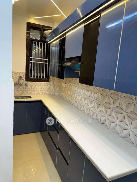 2 BHK Flat In B 181 For Sale  In Uttam Nagar