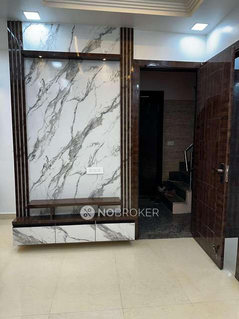 2 BHK Flat In B 181 For Sale  In Uttam Nagar