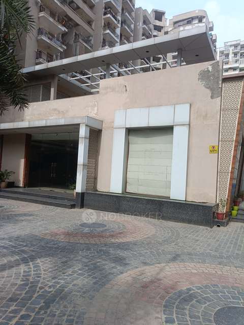 4+ BHK Flat In Amarpali Silocon City For Sale  In Sector 76