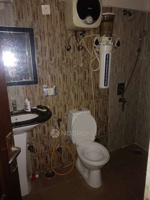 4+ BHK Flat In Amarpali Silocon City For Sale  In Sector 76