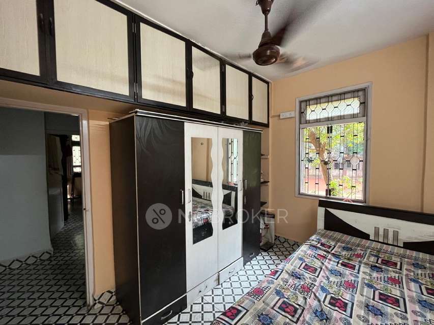 2 BHK Flat In Om Shanti Apartment for Rent  In Mulund East