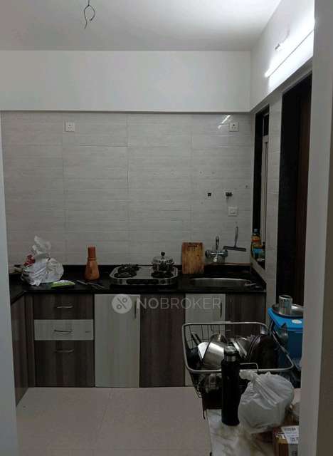 Shared Room for Female In 2 BHK  In Ravinanda Skylights In Wagholi