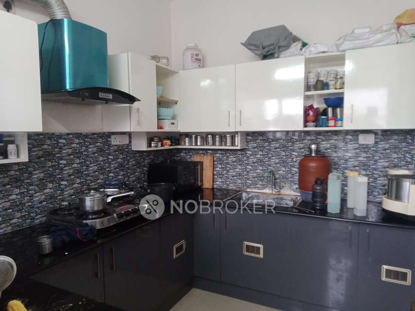 3 BHK Flat In Navins Starwood Towers 2 For Sale  In Medavakkam