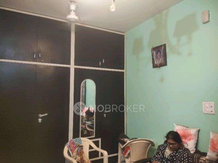 2 BHK Flat In Indira Enclave For Sale  In Indira Enclave, Sector 21d