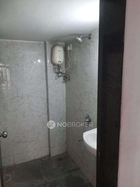 1 BHK Flat In Rna Ng Canary For Sale  In Mira Road East