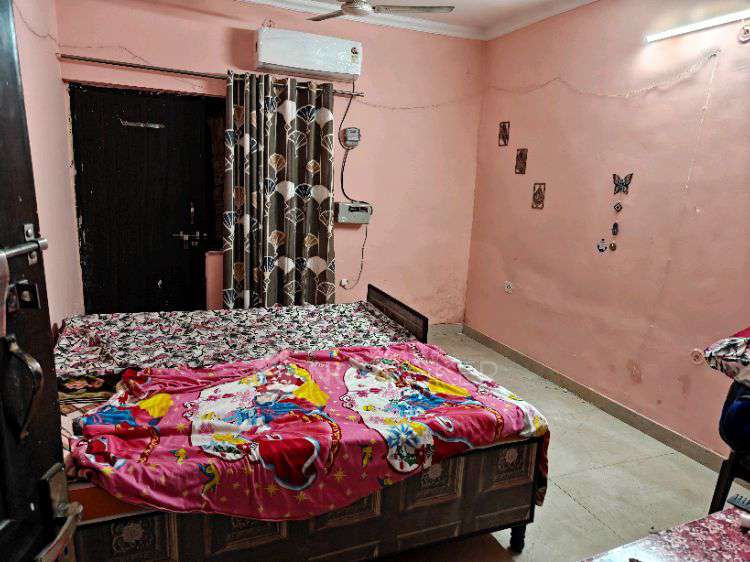 PG for Girls in Beta Ii