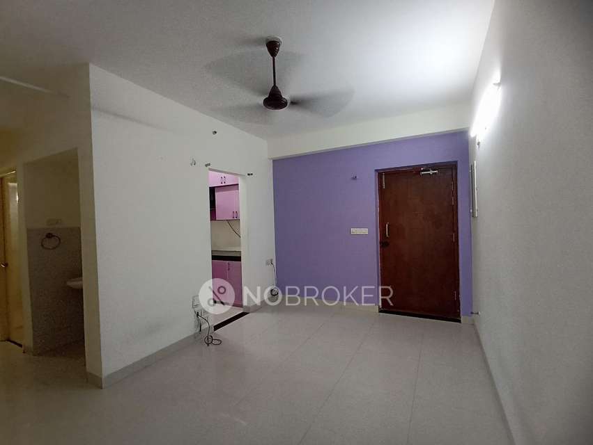 2 BHK Flat In Embassy Residency Phase 2 For Sale  In Perumbakkam