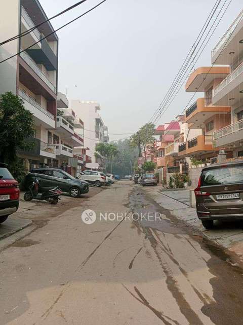 3 BHK Flat For Sale  In Sector 23