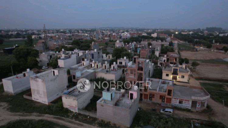 Plot For Sale  In Sky 3 In Jalalpur Rd