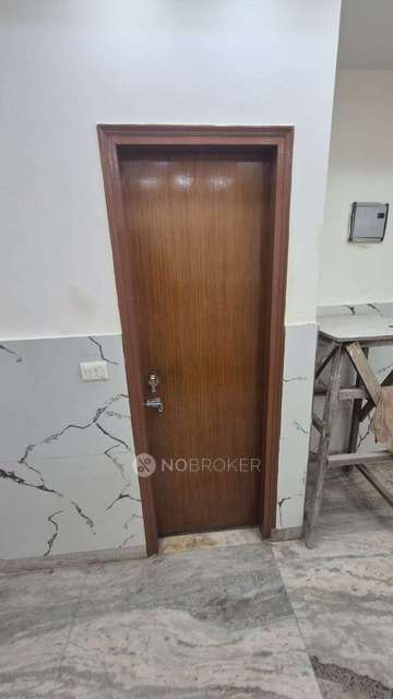 2 BHK Flat In Marut Plaza for Rent  In Mehrauli