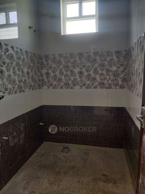 2 BHK Flat In Crezenta For Sale  In Shenoy Nagar