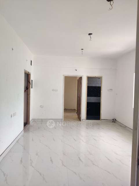 2 BHK Flat In Crezenta For Sale  In Shenoy Nagar