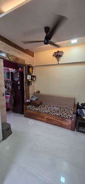 1 RK Flat In Chandroday Building For Sale  In Parel East