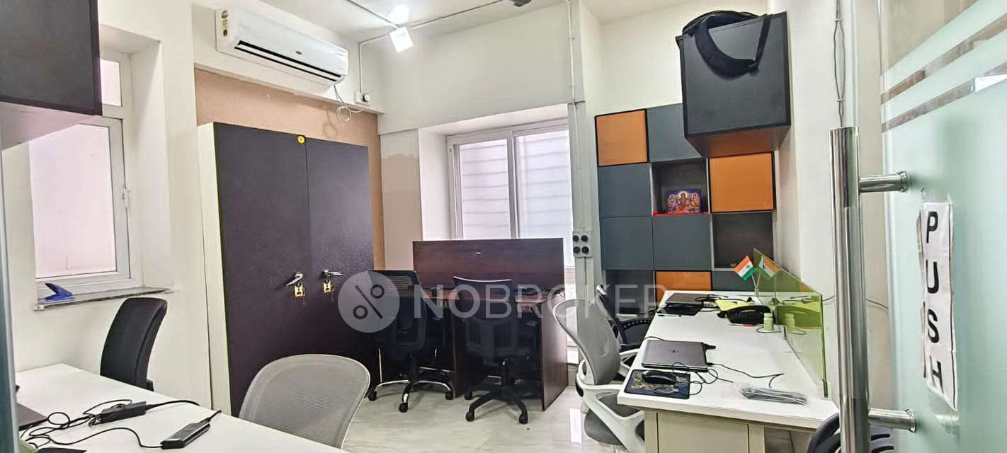 Office Space in Karve Statue, Pune for Rent 