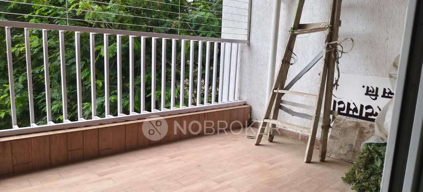 Office Space in Karve Statue, Pune for Rent 