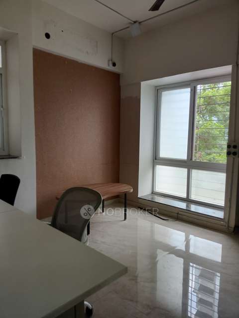 Office Space in Karve Statue, Pune for Rent 