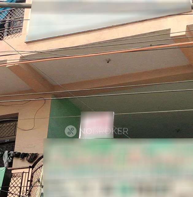 Shop in Sector 62, Noida for Rent 