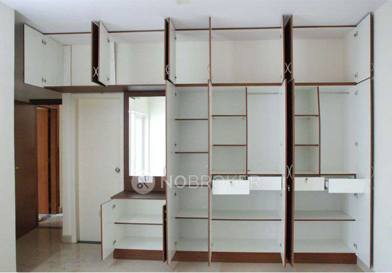 3 BHK Flat In Prestige Wellington , Jalahalli, Bangalore For Sale  In Jalahalli, Bangalore