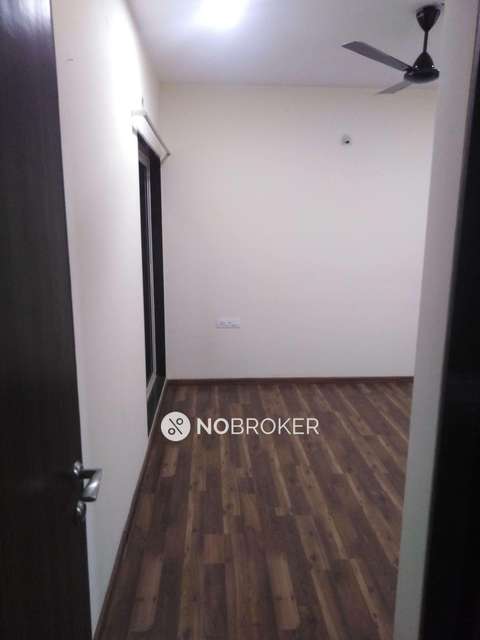 2 BHK Flat In Siddhi Highland Haven Building For Sale  In Majiwada