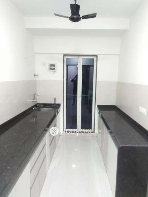 2 BHK Flat In Siddhi Highland Haven Building For Sale  In Majiwada