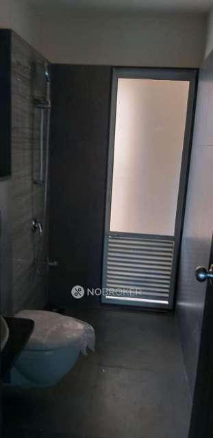 2 BHK Flat In Siddhi Highland Haven Building For Sale  In Majiwada