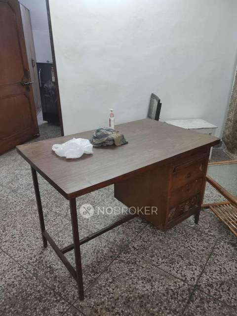 4 BHK House For Sale  In Laxmi Nagar