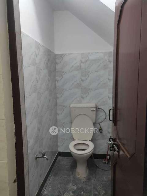 4 BHK House For Sale  In Laxmi Nagar