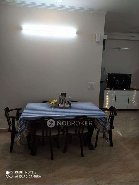 2 BHK Flat For Sale  In 7th Avenue, B Tower, Gaur City 1