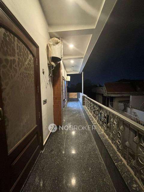 2 BHK Flat In Standalone Building  For Sale  In Sector 24