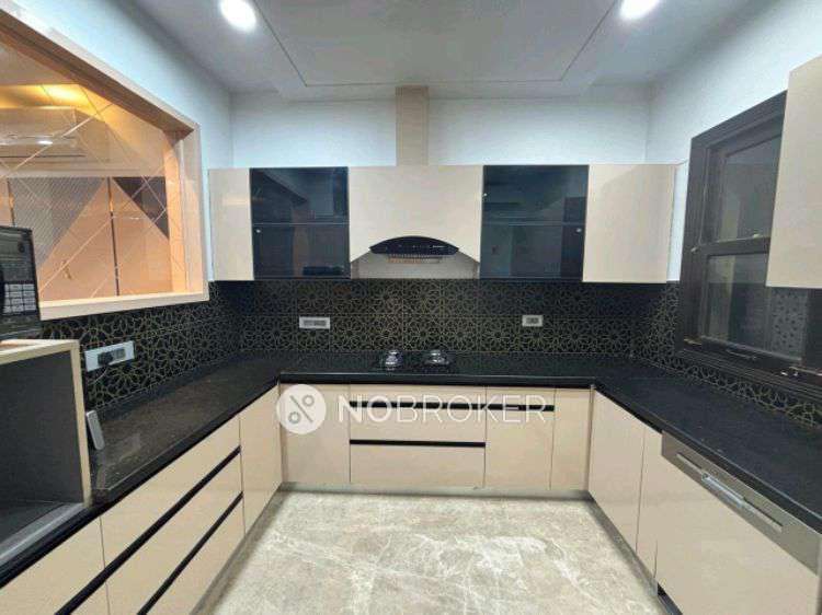 2 BHK Flat In Standalone Building  For Sale  In Sector 24