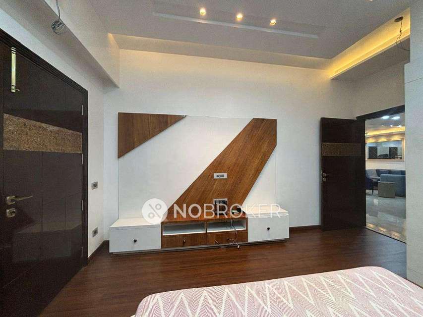 2 BHK Flat In Standalone Building  For Sale  In Sector 24