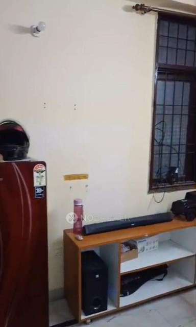 2 BHK Flat In Shree Apartment For Sale  In Mahavir Enclave