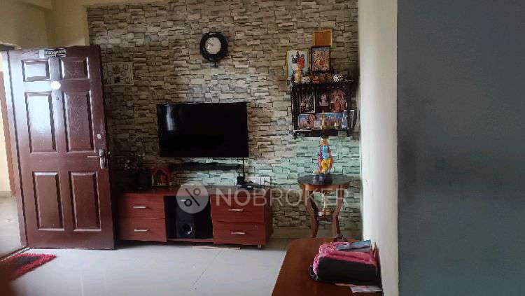 2 BHK Flat In Saroj Paradise Apartments For Sale  In 1, Rachenahalli Main Rd, P&t Layout, Thanisandra, Bengaluru, Karnataka 560077, India