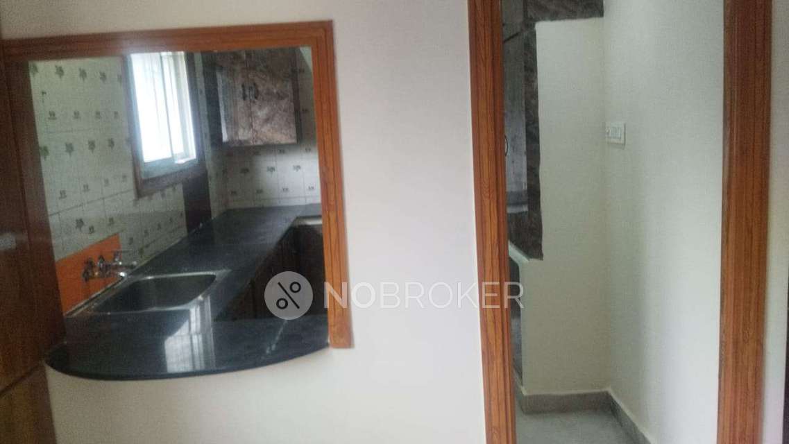2 BHK Flat In Higness Resideny for Rent  In , Banjara Hills