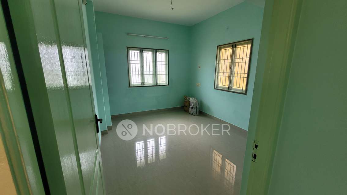 2 BHK Flat In G S Foundation For Sale  In Pallikaranai