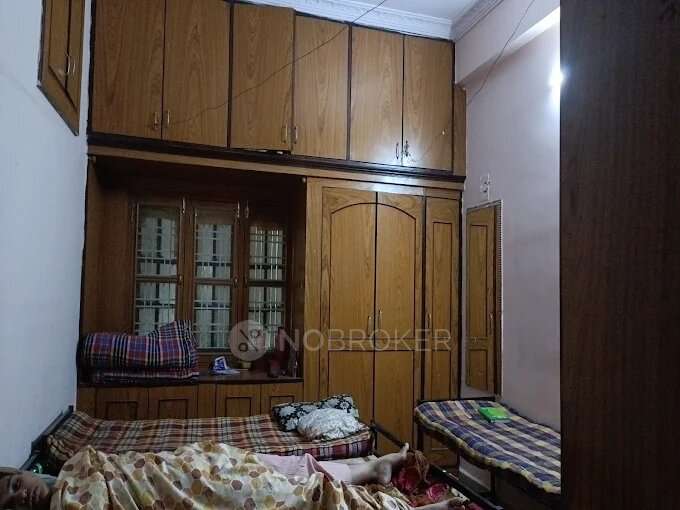 PG for Girls in Shamshabad