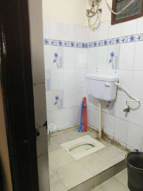 2 BHK Flat In Deepthi Sree Enclave For Sale  In Miyapur