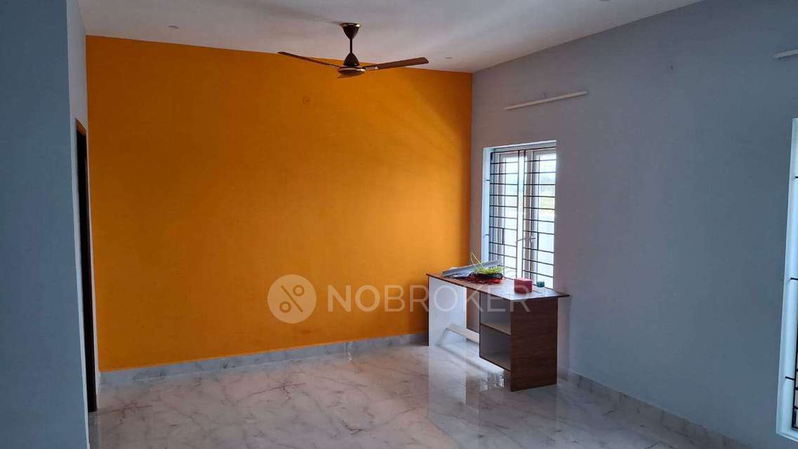 3 BHK House for Rent  In Selaiyur