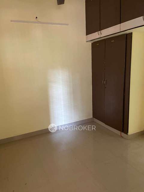 1 BHK Flat In Manasa Rover For Sale  In Madipakkam