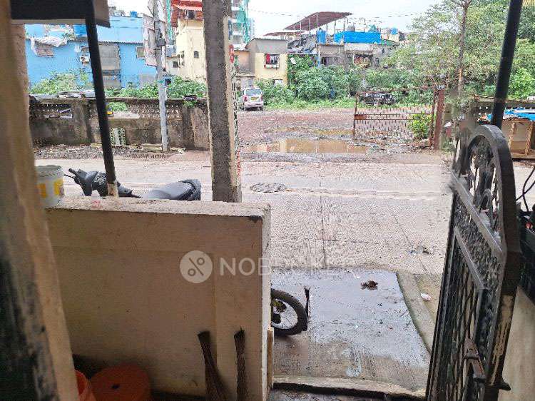 3 BHK Villa In Mhada For Sale  In Malad West