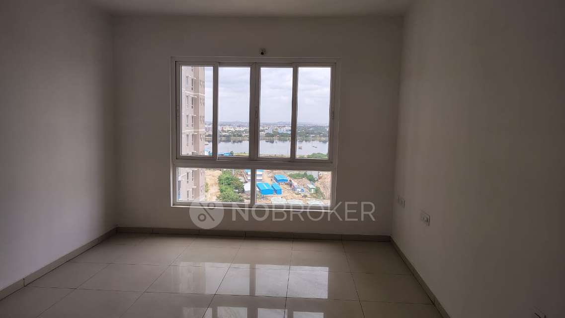 3 BHK Flat In Cybercity Marina Skies ,  Moosapet For Sale  In  Moosapet