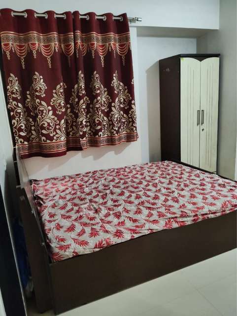 2 BHK Flat In Dreams Ragini for Rent  In Manjri (family Female Bachelors)