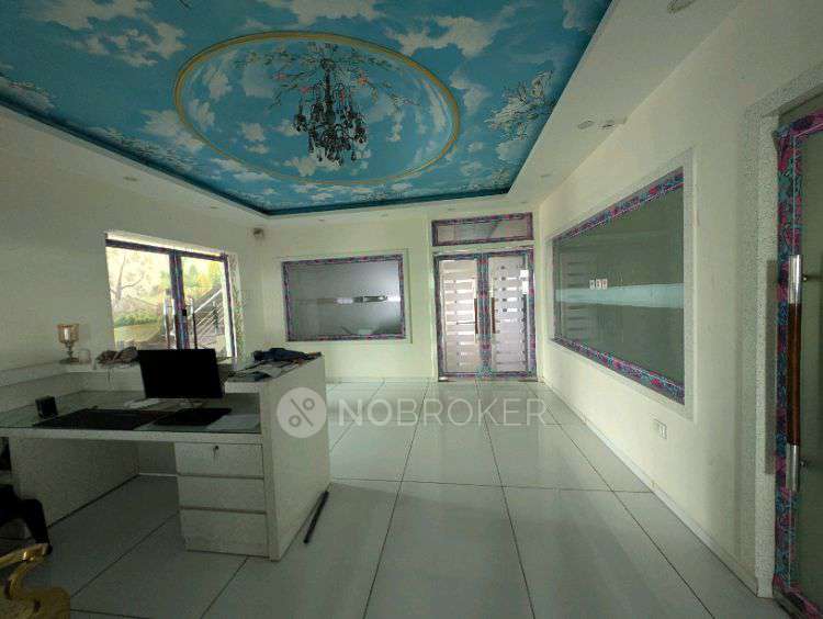 Office Space in Surajpur Site 4, Greater Noida for Rent 