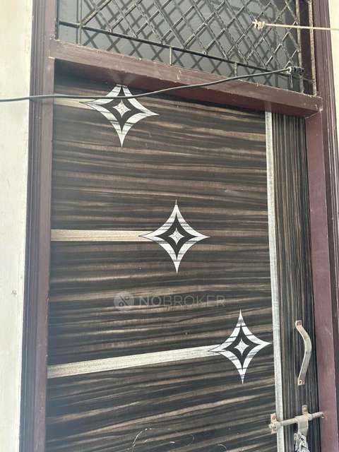 3 BHK Flat For Sale  In Govindpuri